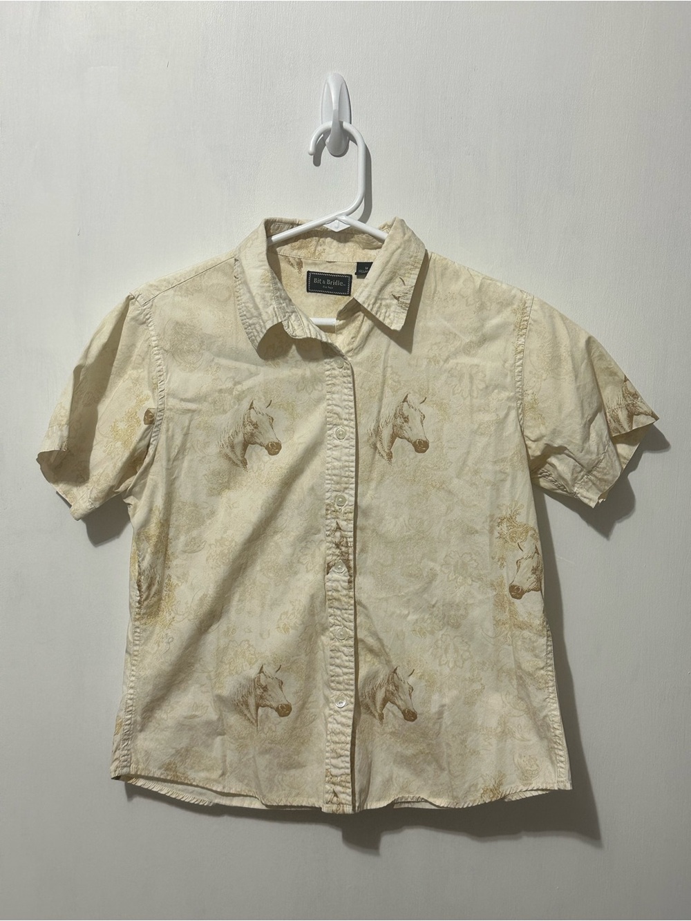 Bit & Bridle women’s horse print Cream and Brown Casual Button Down Shirt medium
